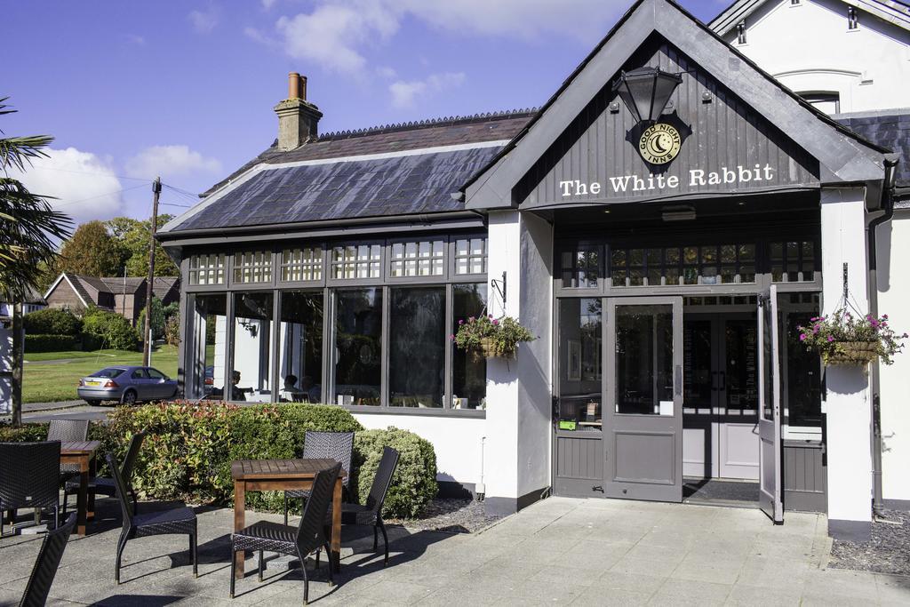 White Rabbit By Chef & Brewer Collection Hotel Lyndhurst Exterior photo